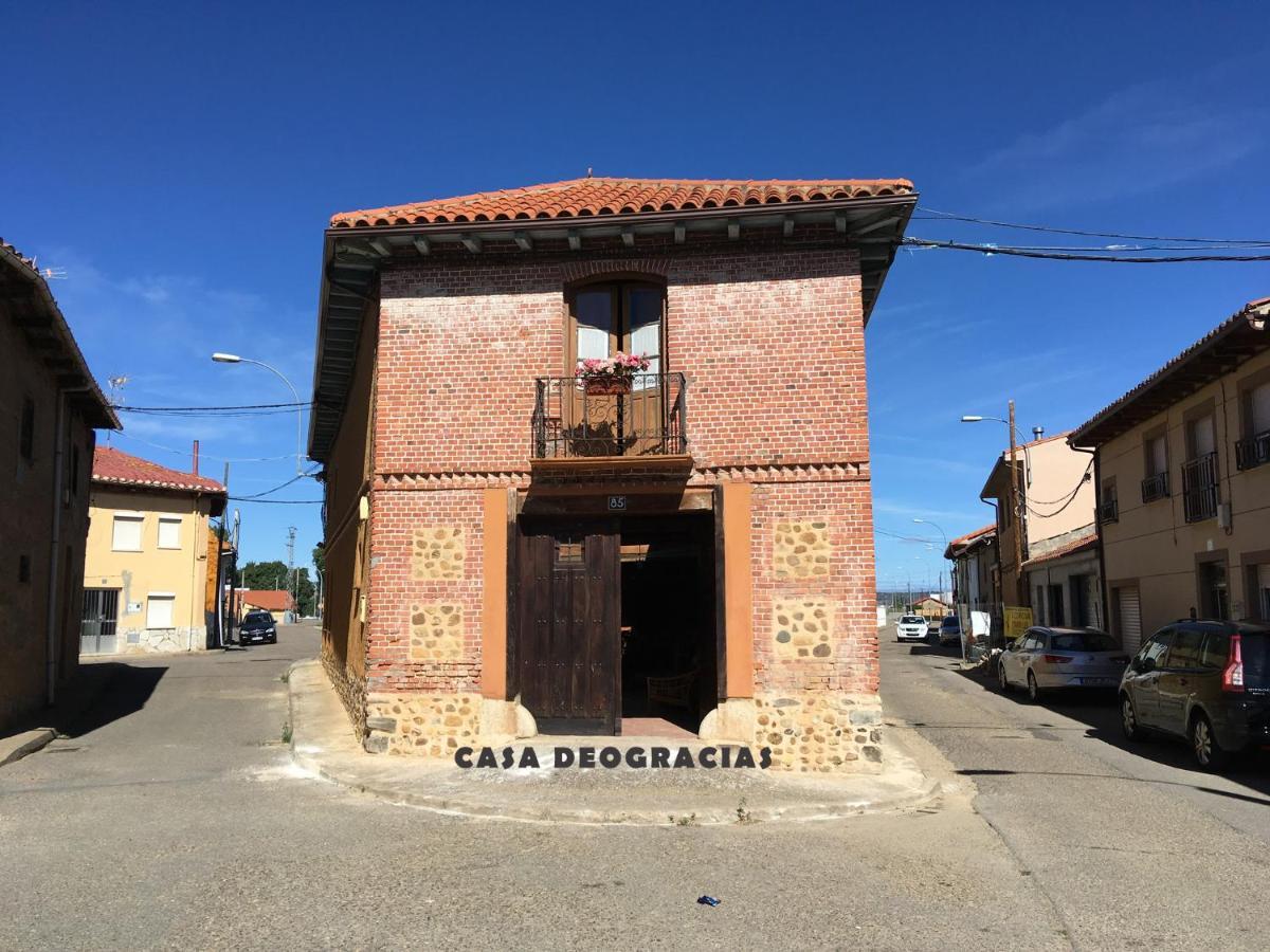 Casa Deogracias Villa Veguellina de Orbigo Luaran gambar